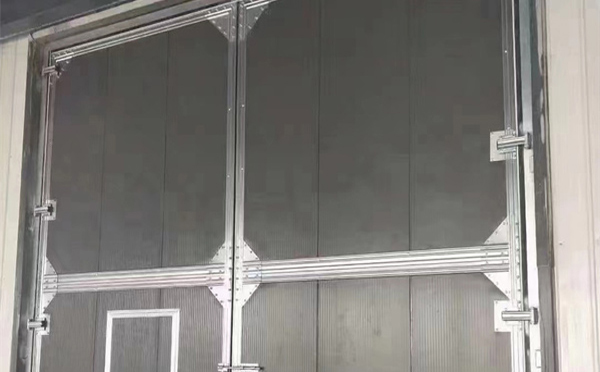 阜康兰州厂房阜康工业门选购与使用指南：打造高效安全的生产环境