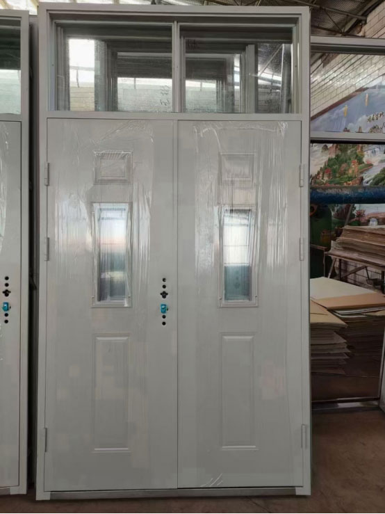 阜康学校教室门