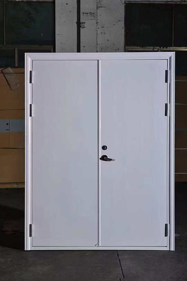 酒店项目完成公共区域阜康防火门布设 酒店项目完成公共区域阜康防火门布设